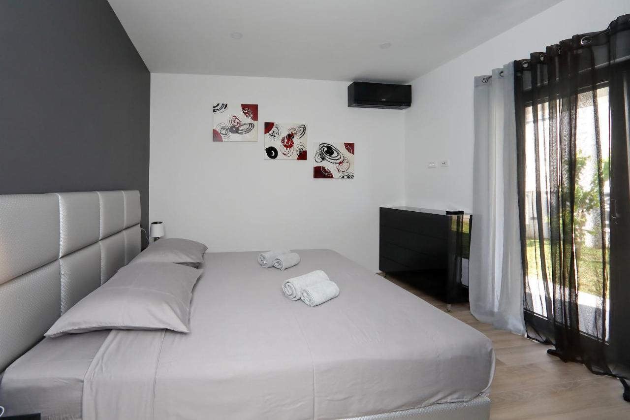 Apartmani More 비빈제 외부 사진